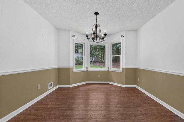 275 Pine Tree Lane, Mcdonough, GA 30252