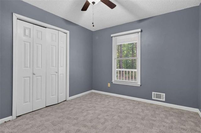 275 Pine Tree Lane, Mcdonough, GA 30252
