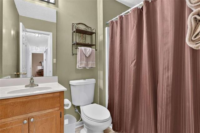 275 Pine Tree Lane, Mcdonough, GA 30252