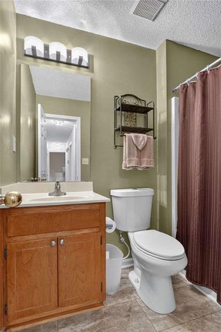 275 Pine Tree Lane, Mcdonough, GA 30252