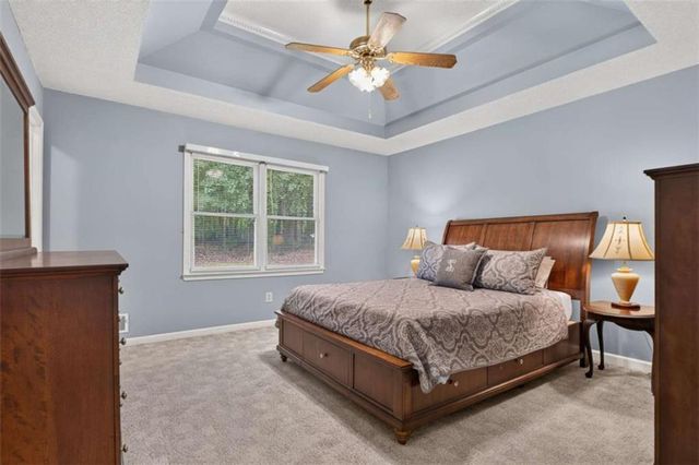 275 Pine Tree Lane, Mcdonough, GA 30252
