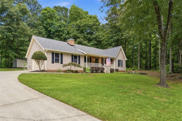 275 Pine Tree Lane, Mcdonough, GA 30252