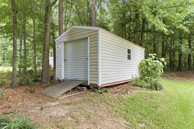 275 Pine Tree Lane, Mcdonough, GA 30252