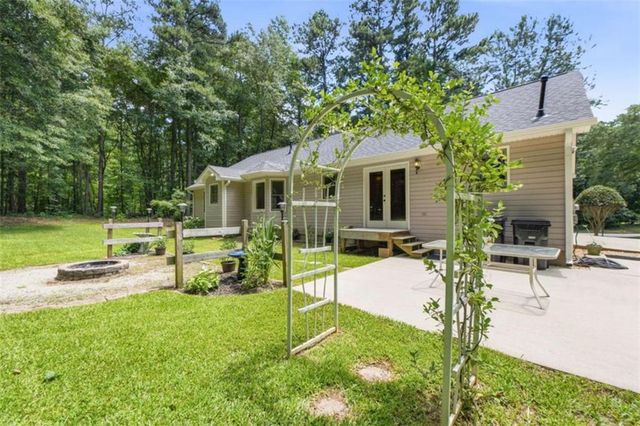 275 Pine Tree Lane, Mcdonough, GA 30252