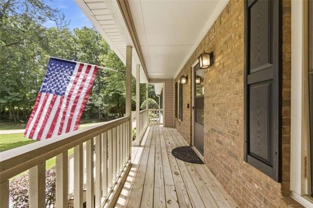 275 Pine Tree Lane, Mcdonough, GA 30252