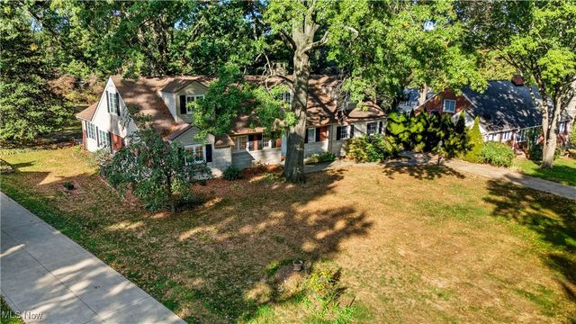 3538 Overhill Drive NW, Canton, OH 44718