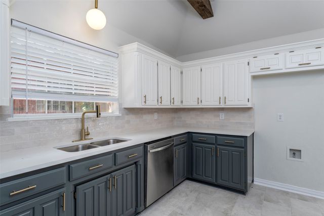 7206 Forestwind Court, Arlington, TX 76001