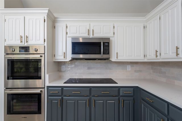 7206 Forestwind Court, Arlington, TX 76001