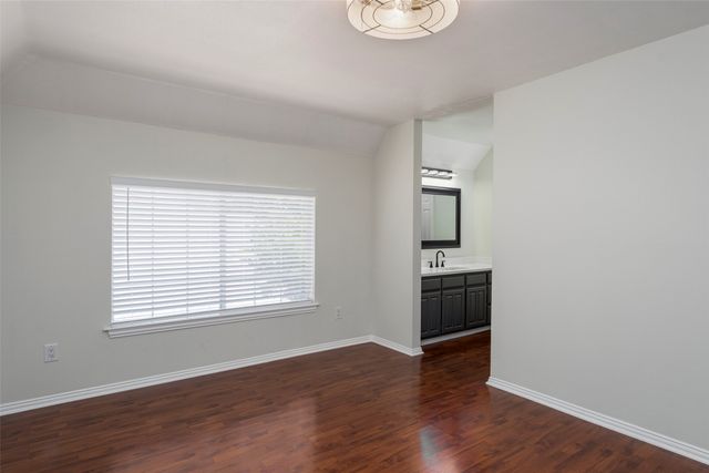7206 Forestwind Court, Arlington, TX 76001