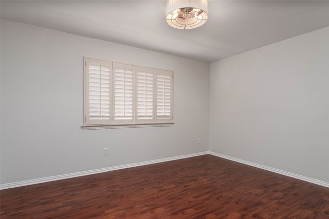 7206 Forestwind Court, Arlington, TX 76001