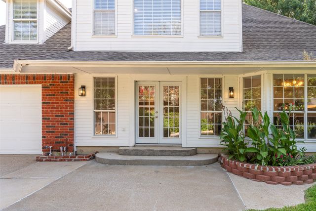 7206 Forestwind Court, Arlington, TX 76001