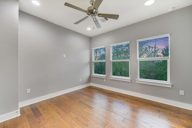 1811 Cedar Ave, Austin, TX 78702