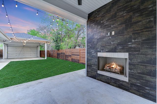 1811 Cedar Ave, Austin, TX 78702