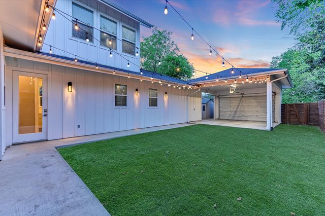 1811 Cedar Ave, Austin, TX 78702