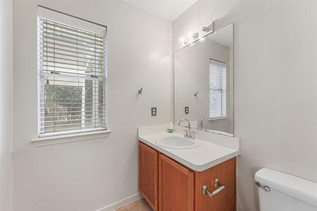 17502 S Summit Canyon Drive, Houston, TX 77095