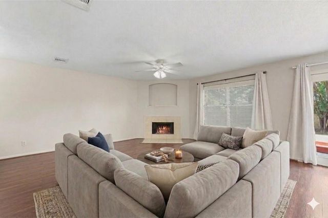 17502 S Summit Canyon Drive, Houston, TX 77095