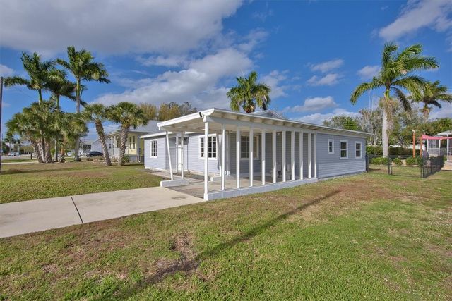 426 HARVEY STREET, Punta Gorda, FL 33950