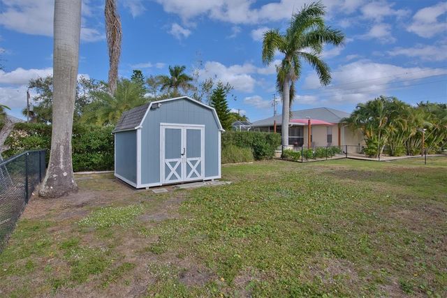 426 HARVEY STREET, Punta Gorda, FL 33950