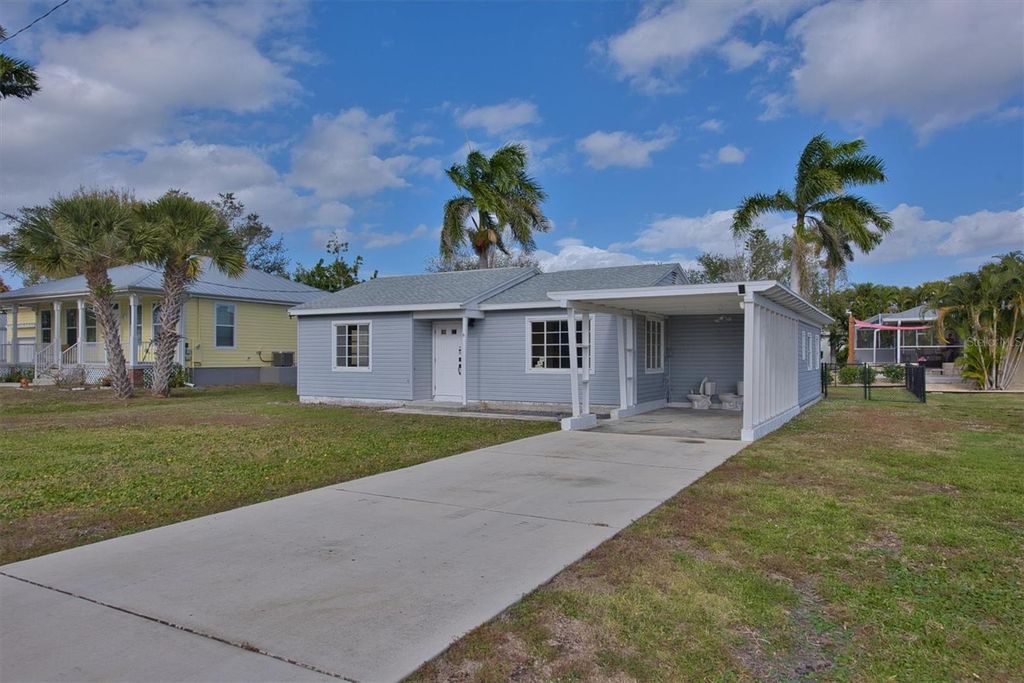 426 HARVEY STREET, Punta Gorda, FL 33950