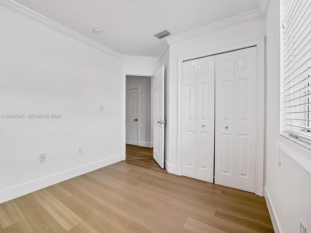 11475 NW 94th Place 3, Hialeah Gardens, FL 33018