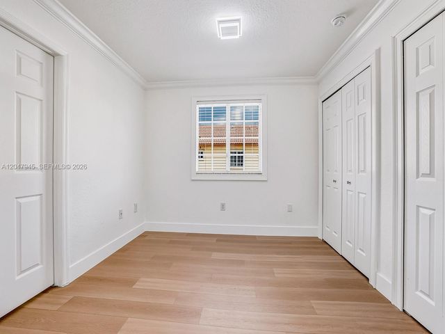 11475 NW 94th Place 3, Hialeah Gardens, FL 33018