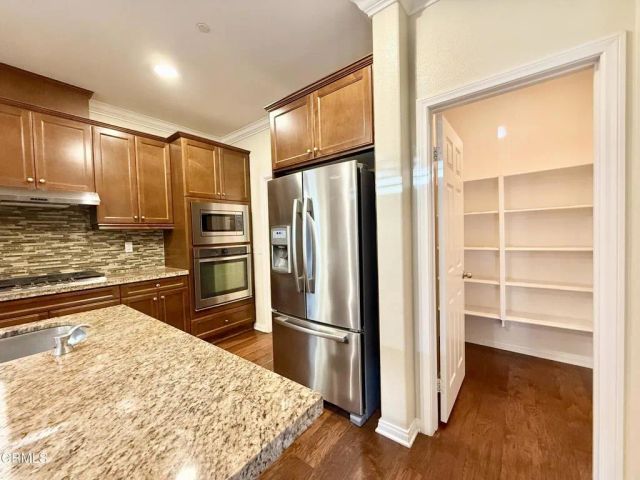 187 Seabluff Drive, Port Hueneme, CA 93041