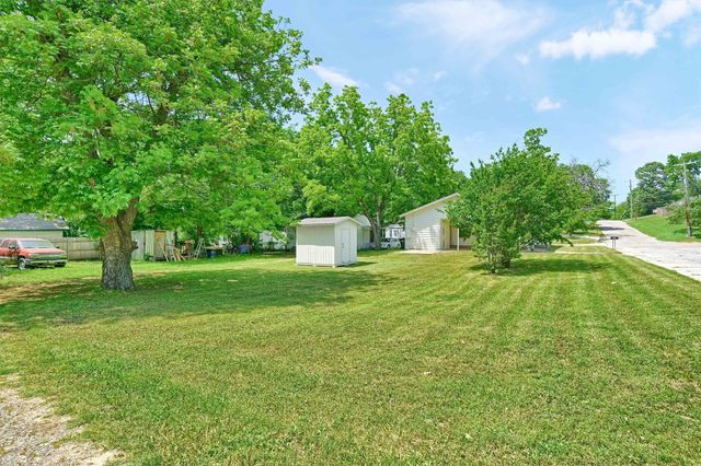 501 S Eddy Avenue, Denison, TX 75020