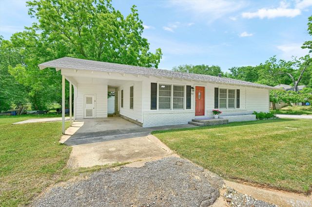 501 S Eddy Avenue, Denison, TX 75020