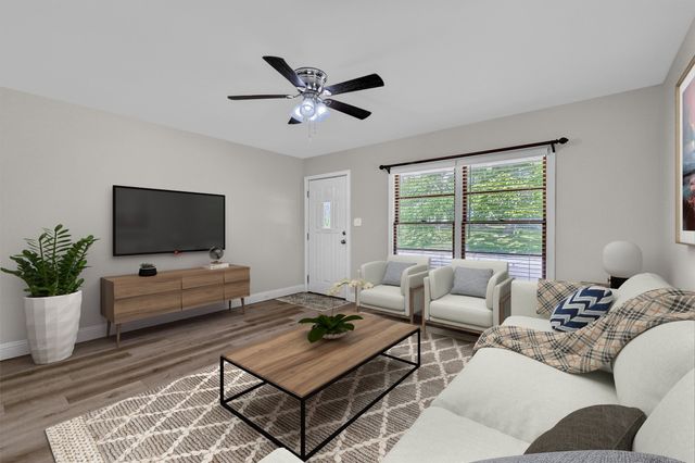 501 S Eddy Avenue, Denison, TX 75020