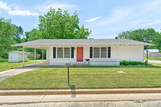 501 S Eddy Avenue, Denison, TX 75020