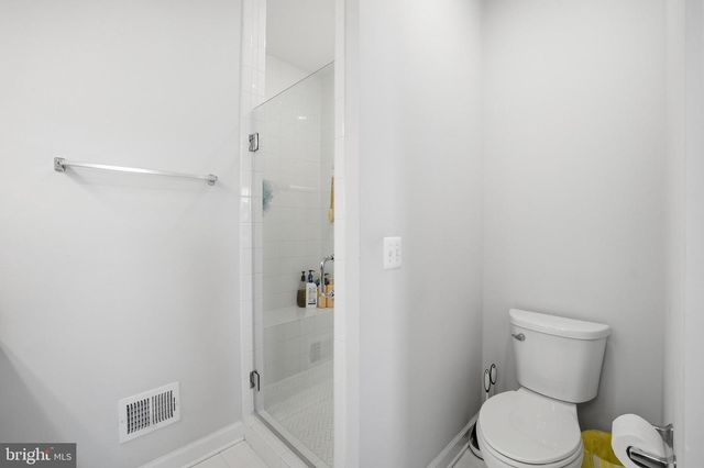 12561 TODD LN, Fairfax, VA 22033