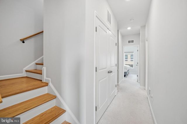 12561 TODD LN, Fairfax, VA 22033