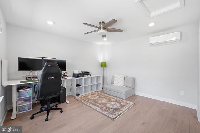 12561 TODD LN, Fairfax, VA 22033
