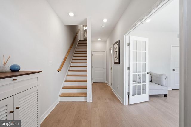 12561 TODD LN, Fairfax, VA 22033