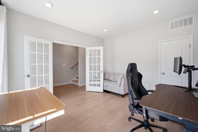12561 TODD LN, Fairfax, VA 22033