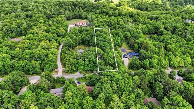 333 River Road, Hinckley, OH 44233