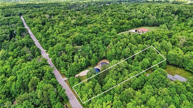 333 River Road, Hinckley, OH 44233