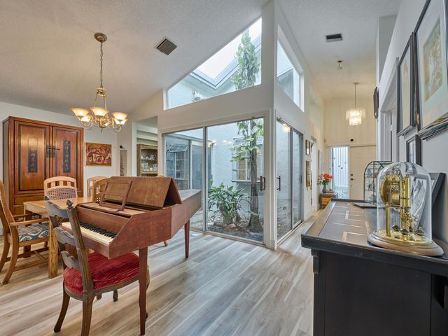 6093 Bay Isles Drive, Boynton Beach, FL 33437