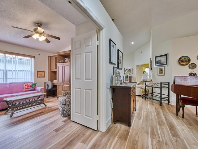 6093 Bay Isles Drive, Boynton Beach, FL 33437