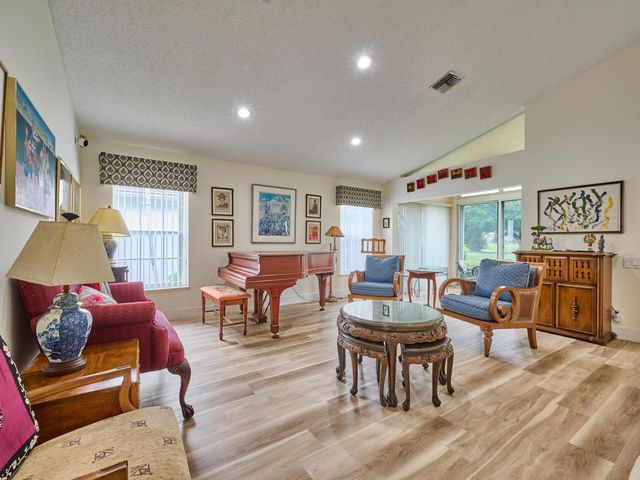 6093 Bay Isles Drive, Boynton Beach, FL 33437