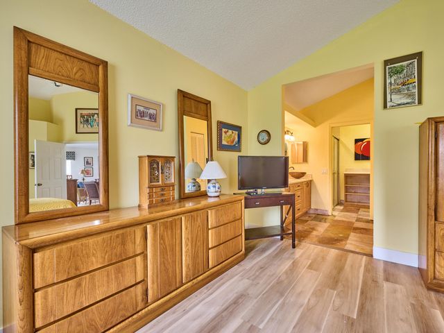 6093 Bay Isles Drive, Boynton Beach, FL 33437