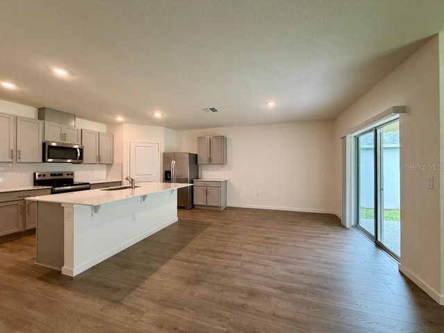 4943 MARSHELDER STREET, Apopka, FL 32712
