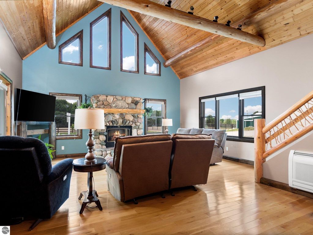 Image 12 of property listing at 8382 SW Hudson Road, Fife Lake, MI 49633