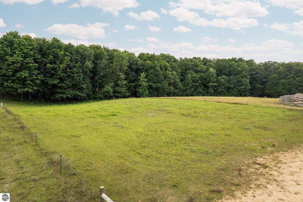 Image 87 of property listing at 8382 SW Hudson Road, Fife Lake, MI 49633