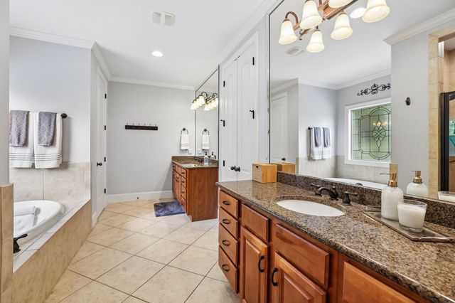 1225 Old Spring Trl, Arrington, TN 37014