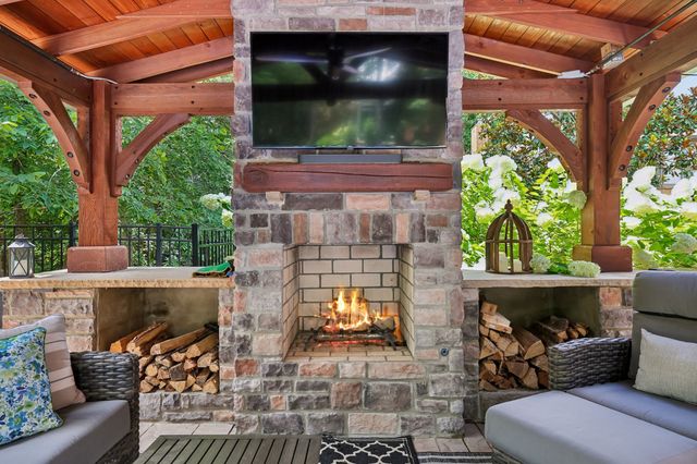1225 Old Spring Trl, Arrington, TN 37014