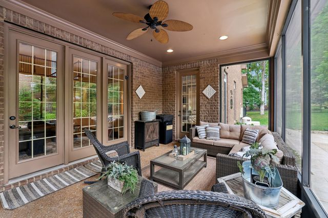 1225 Old Spring Trl, Arrington, TN 37014