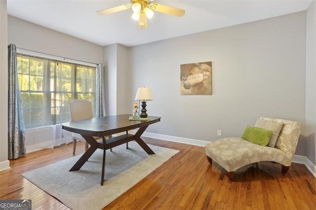55 Rocky Circle NE, White, GA 30184