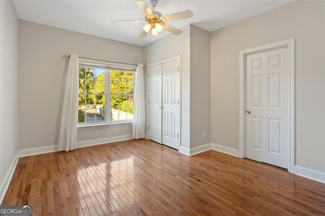 55 Rocky Circle NE, White, GA 30184