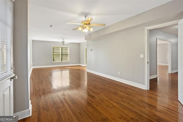 55 Rocky Circle NE, White, GA 30184